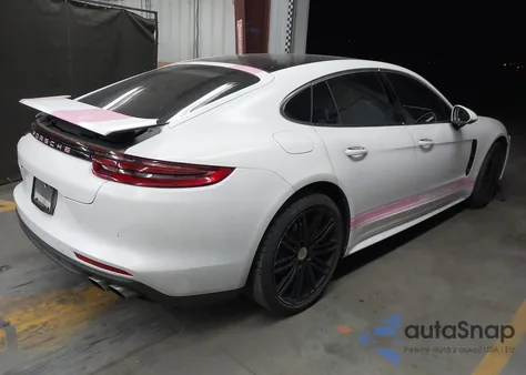 2017 Porsche Panamera 4S z USA, uszkodzony, nr VIN WP0AB2A7XHL123448